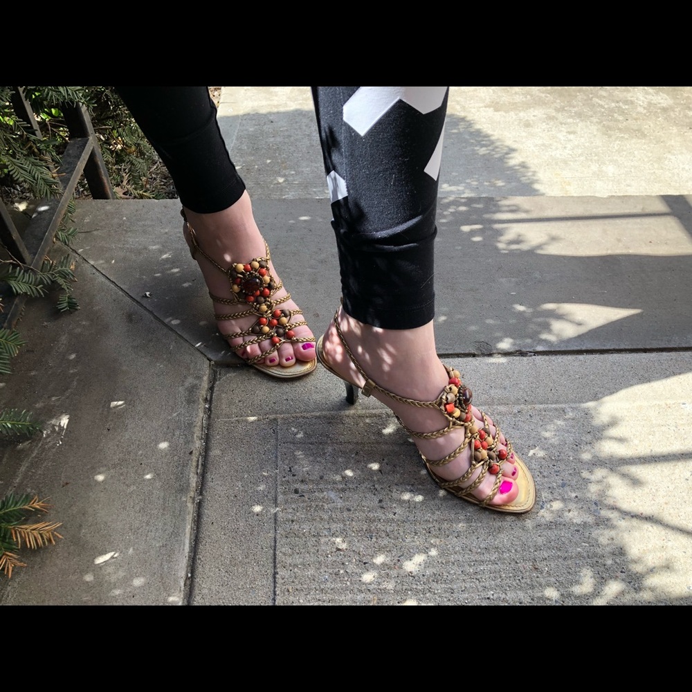 Sandals - Picture 4 of 8